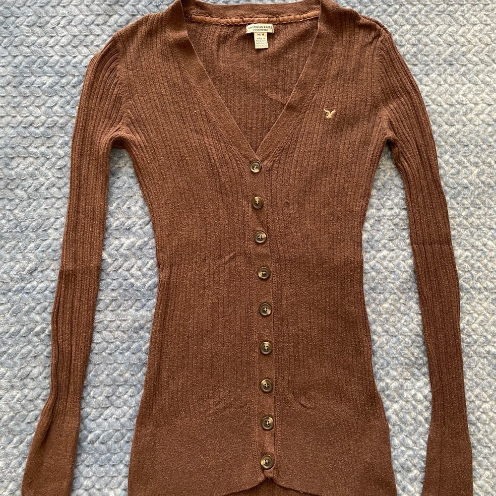 American Eagle Long Sleeve